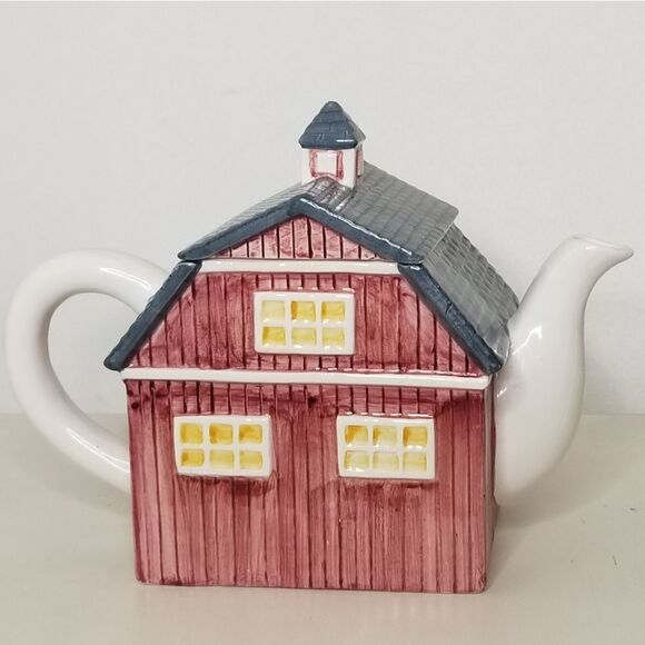RED Barn Teapot Ceramic‎ - Picture 3 of 12
